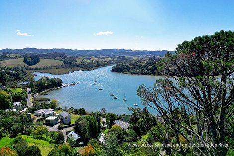 Photo of property in 16 Kanuka Road, Sandspit, Warkworth, 0982