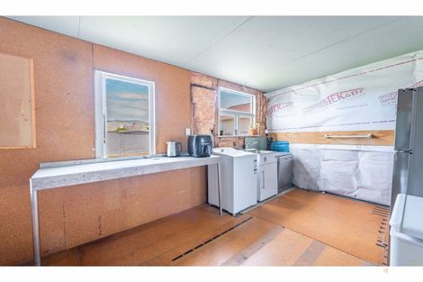 Photo of property in 25 Coronation Street, Waimate, 7924