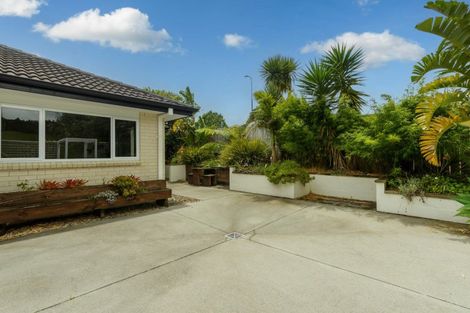 Photo of property in 100 Falcon Drive, Welcome Bay, Tauranga, 3112