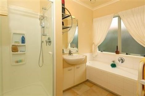 Photo of property in 1 Braestar Court, Henderson, Auckland, 0612