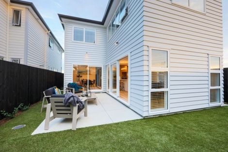 Photo of property in 69 Craigs Way, Hobsonville, Auckland, 0616
