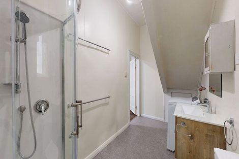 Photo of property in 4 Devon Street, Aro Valley, Wellington, 6021