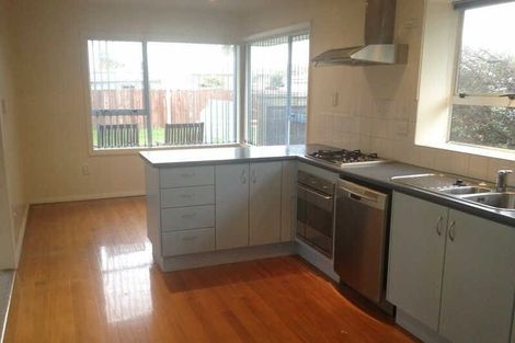 Photo of property in 76 Cotswold Avenue, Bishopdale, Christchurch, 8053