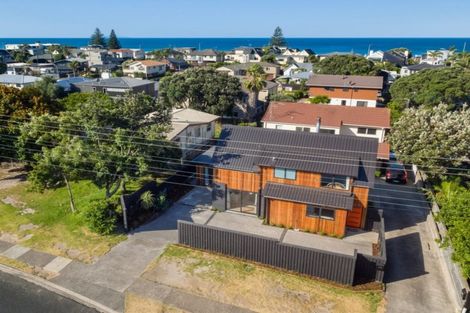Photo of property in 1/69 Orkney Road, Mount Maunganui, 3116