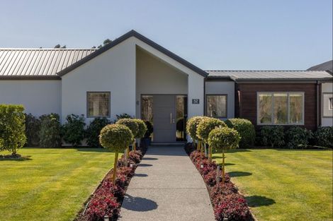 Photo of property in 52 Mapleham Drive, Pegasus, 7612