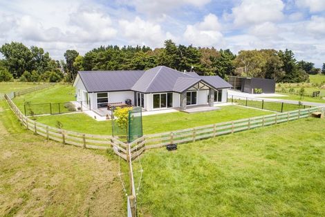 Photo of property in 275 Ngaio Road, Halcombe, Palmerston North, 4479
