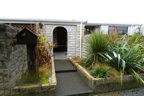 Photo of property in 167 Peel Street, Westport, 7825