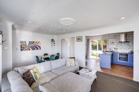 Photo of property in 72 Freyberg Avenue, Tamatea, Napier, 4112