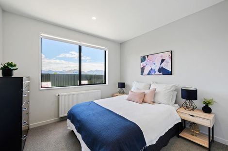 Photo of property in 29 Little Alpha Loop, Wanaka, 9305