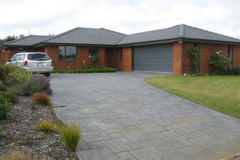 Photo of property in 27 Havana Gardens, Shirley, Christchurch, 8052