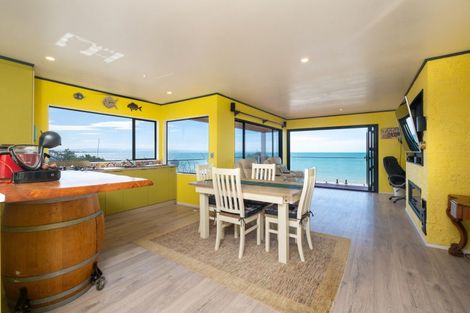 Photo of property in 267 Clifton Road, Te Awanga, 4102