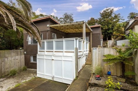 Photo of property in 29 Elliston Crescent, Stanmore Bay, Whangaparaoa, 0932