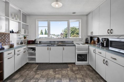 Photo of property in 99 Clawton Street, Westown, New Plymouth, 4310