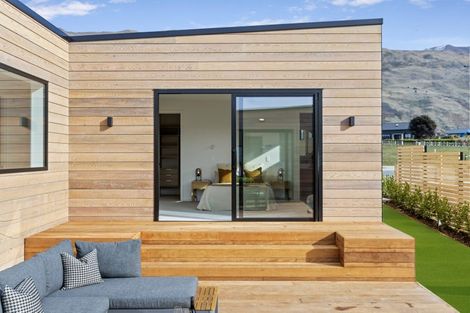 Photo of property in 11 Stoneleigh Drive, Wanaka, 9305