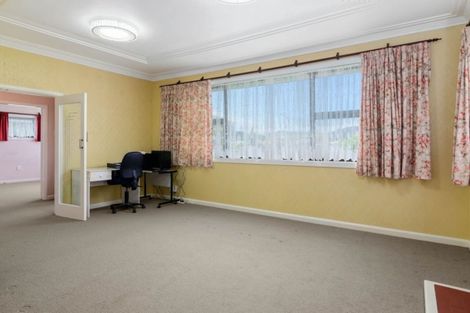 Photo of property in 35 Robertson Street, Glenholme, Rotorua, 3010