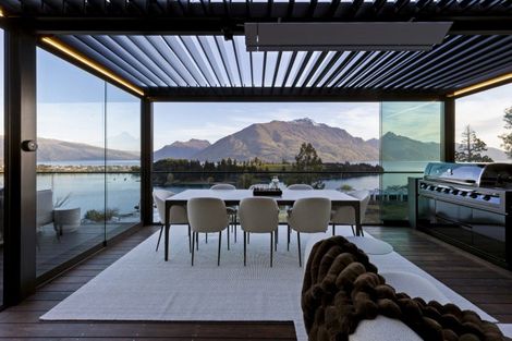 Photo of property in 9 Earnslaw Terrace, Queenstown, 9300