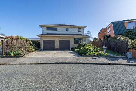 Photo of property in 18 Waterford Drive, Winton, 9720