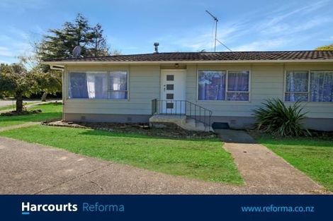 Photo of property in 1/10 Gloaming Place, Conifer Grove, Takanini, 2112