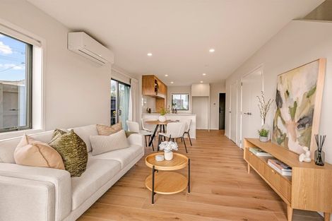 Photo of property in 4/48 Moire Road, Massey, Auckland, 0614