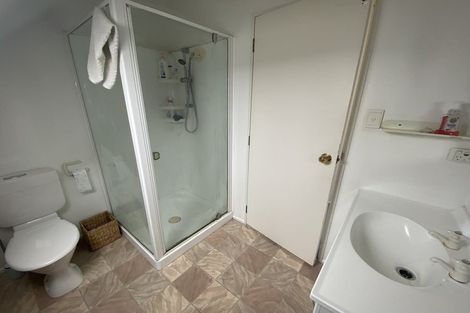 Photo of property in 2/34 Paihia Road, Onehunga, Auckland, 1061