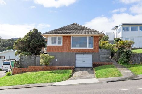 Photo of property in 101 Dowse Drive, Maungaraki, Lower Hutt, 5010