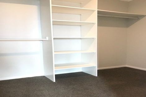 Photo of property in 11m Clearwater Cove, West Harbour, Auckland, 0618