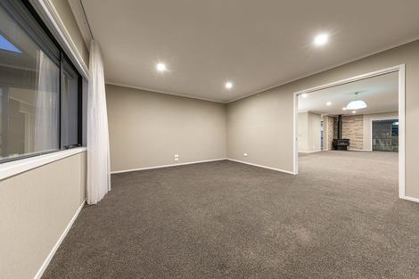 Photo of property in 5 Nancy Lane, Wanaka, 9305