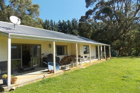 Photo of property in 70 Greens Road, Linton, Palmerston North, 4472