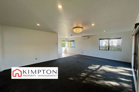 Photo of property in 2/14 Leven Lane, Totara Heights, Auckland, 2105
