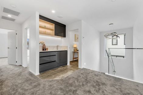 Photo of property in 6 Bendridge Street, Flat Bush, Auckland, 2019