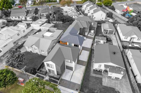 Photo of property in 128b Randwick Road, Moera, Lower Hutt, 5010