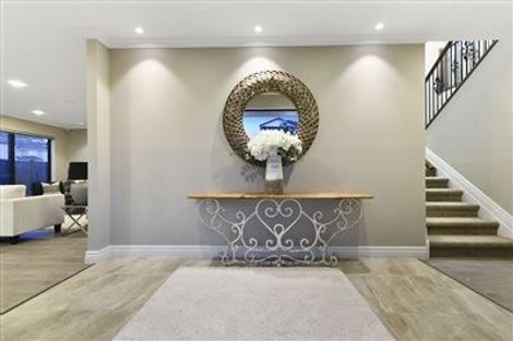 Photo of property in 5 Taraire Place, Orewa, 0931