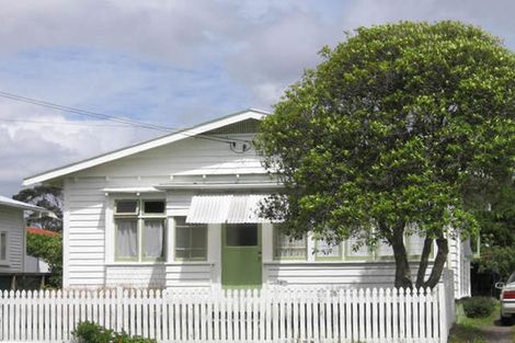 Photo of property in 38 Harlston Road, Mount Albert, Auckland, 1025