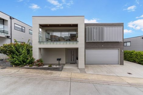 Photo of property in 4 Awakirihi Close, Shamrock Park, Auckland, 2016