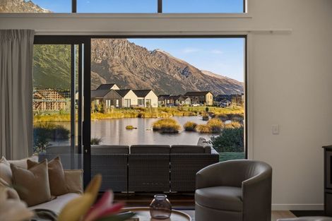 Photo of property in 1 Centurion Court, Jacks Point, 9371