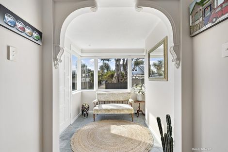 Photo of property in 70 Dundas Street, Seatoun, Wellington, 6022