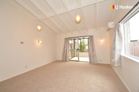 Photo of property in 73a Bay View Road, South Dunedin, Dunedin, 9012