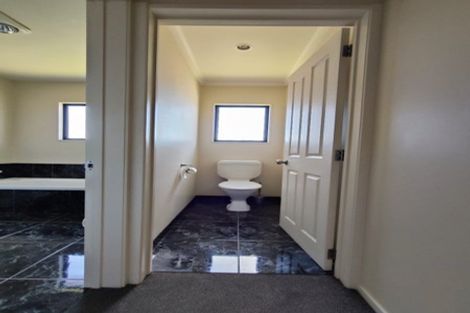 Photo of property in 1 Ellenbury Place, Stanmore Bay, Whangaparaoa, 0932