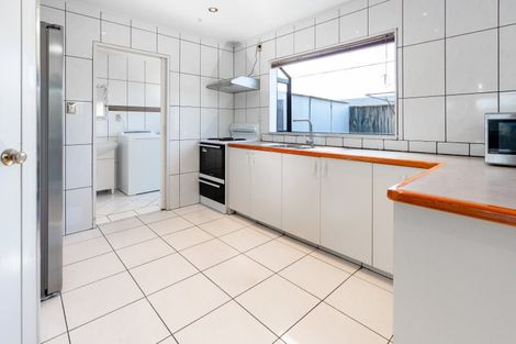 Photo of property in 36b Kaikoura Street, Maupuia, Wellington, 6022