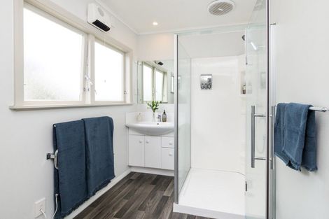 Photo of property in 10 Opawa Place, Terrace End, Palmerston North, 4410