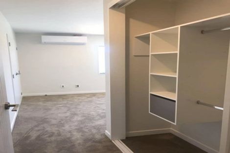 Photo of property in 9 Meritage Lane, Te Atatu South, Auckland, 0610