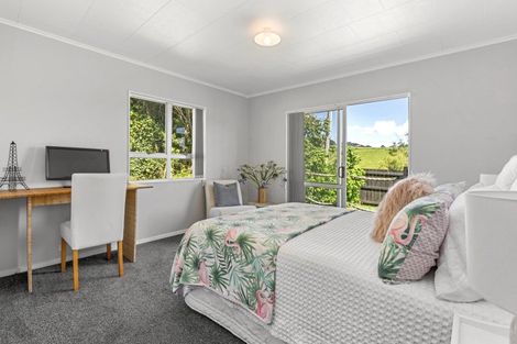 Photo of property in 54 Main Road, Raglan, 3225