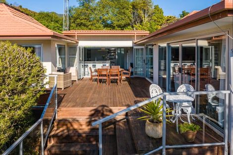 Photo of property in 23 Boons Valley Road, Waikawa, Picton, 7220