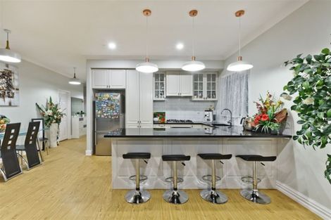 Photo of property in 25 Turutu Place, Long Bay, Auckland, 0630