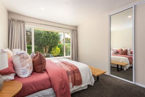 Photo of property in 56 Greendale Avenue, Avonhead, Christchurch, 8042