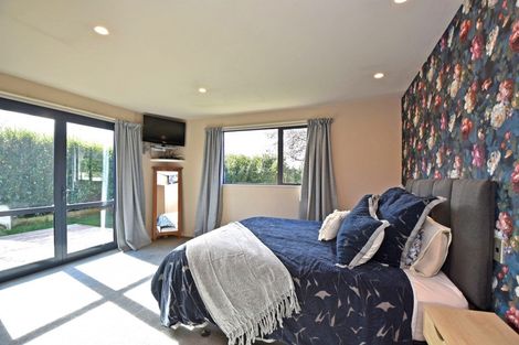 Photo of property in 135 Cunningham Crescent, Grasmere, Invercargill, 9810