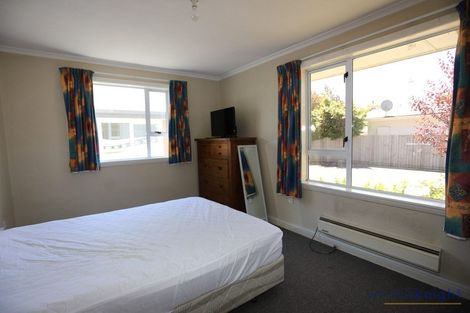 Photo of property in 126 Waimairi Road, Ilam, Christchurch, 8041