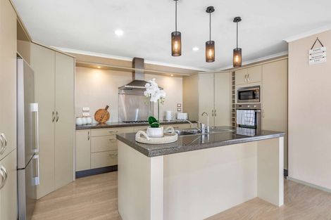 Photo of property in 3 Devoy Drive, Owhata, Rotorua, 3010