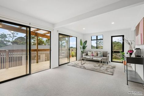 Photo of property in 1261 East Coast Road, Redvale, Albany, 0794