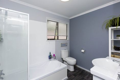 Photo of property in 3 Topaz Street, Birchville, Upper Hutt, 5018